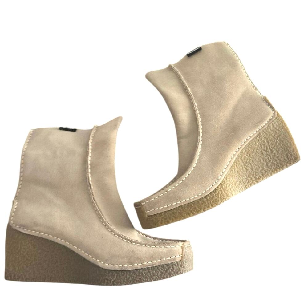 Vintage Vtg Candies Y2K Cream Suede Platform size 7 NWOT